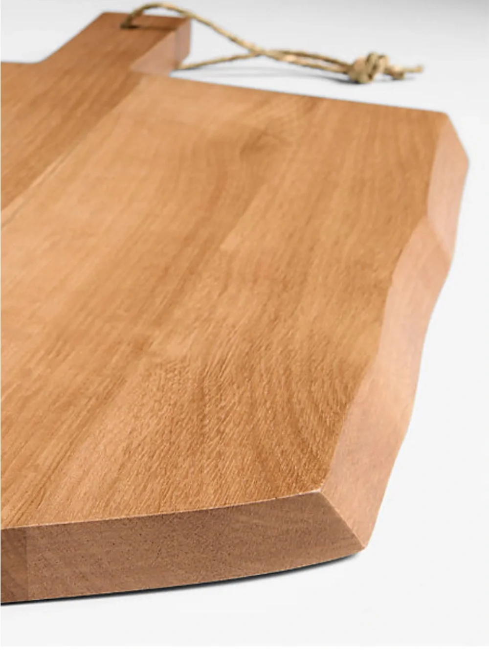New! Crate&Barrel Wooden Pizza Board in Light Wood